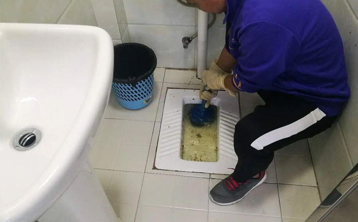 容县疏通蹲坑