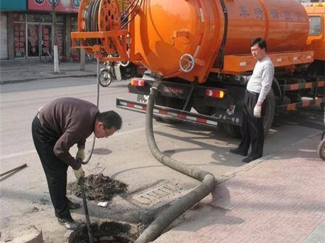 容县清掏化粪池，健康生活从这里开始